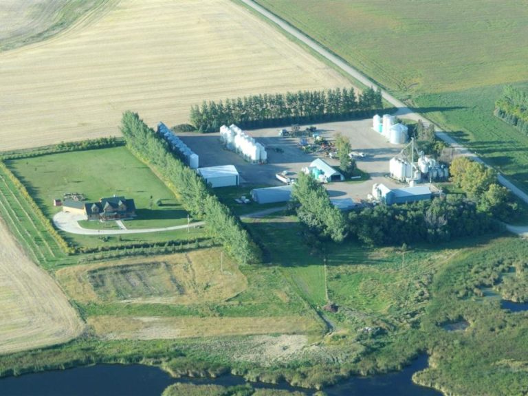 Grain Farm Killarney, Manitoba 4836 Royal LePage Riverbend Realty